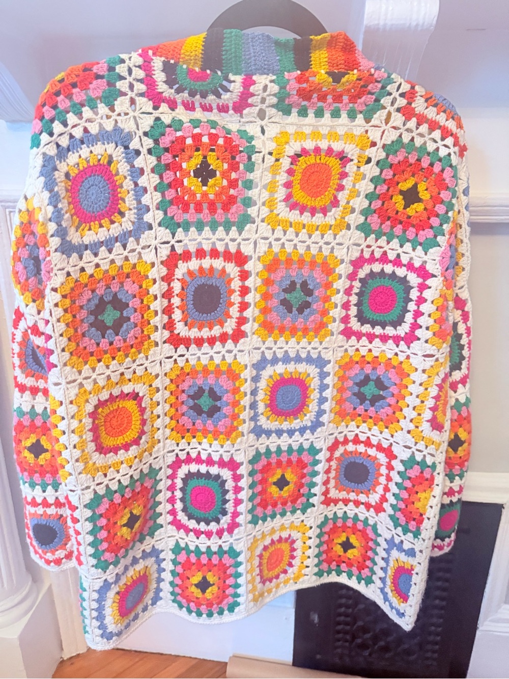 Farm Rio sweater - Picture 2 of 5